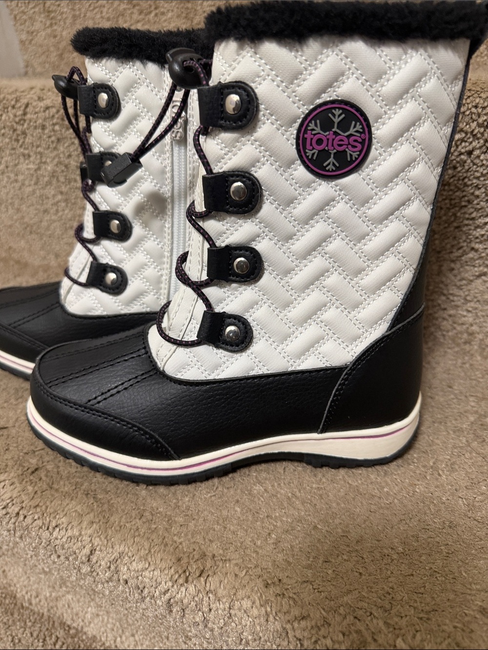 totes Kids White and Black Quilted Winter Boots with Pink Accent